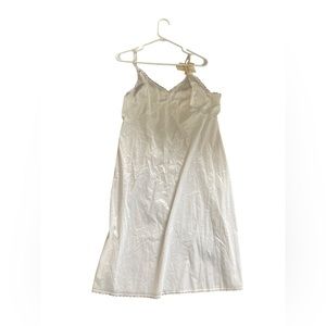 Vanity Fair Vintage White Slip- Deadstock- NWT!